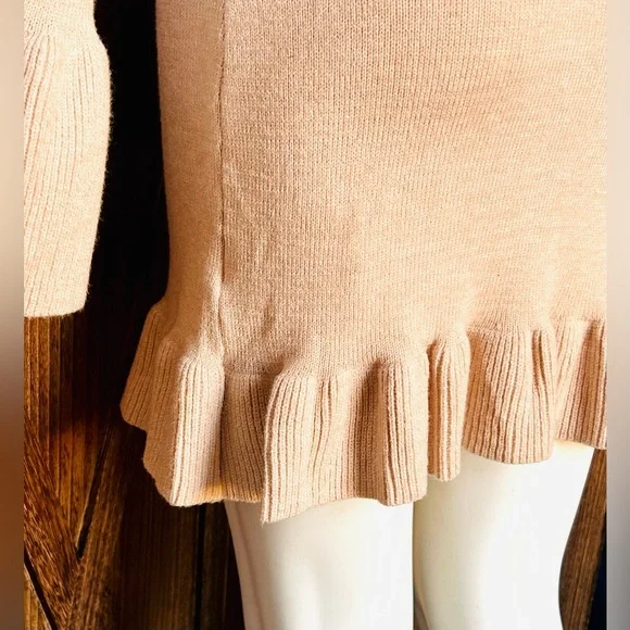 Elegant sz M Knit Beige Cream Luxe Dress - Picture 8 of 11